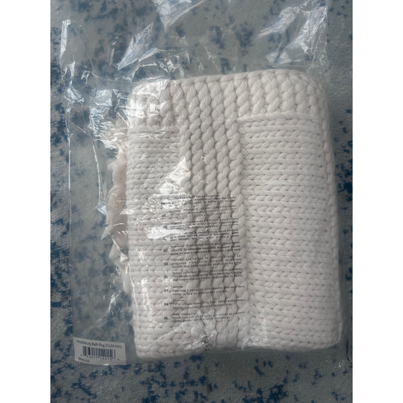 Serena & Lily Bath Rug in ivory - Picture 2 of 2